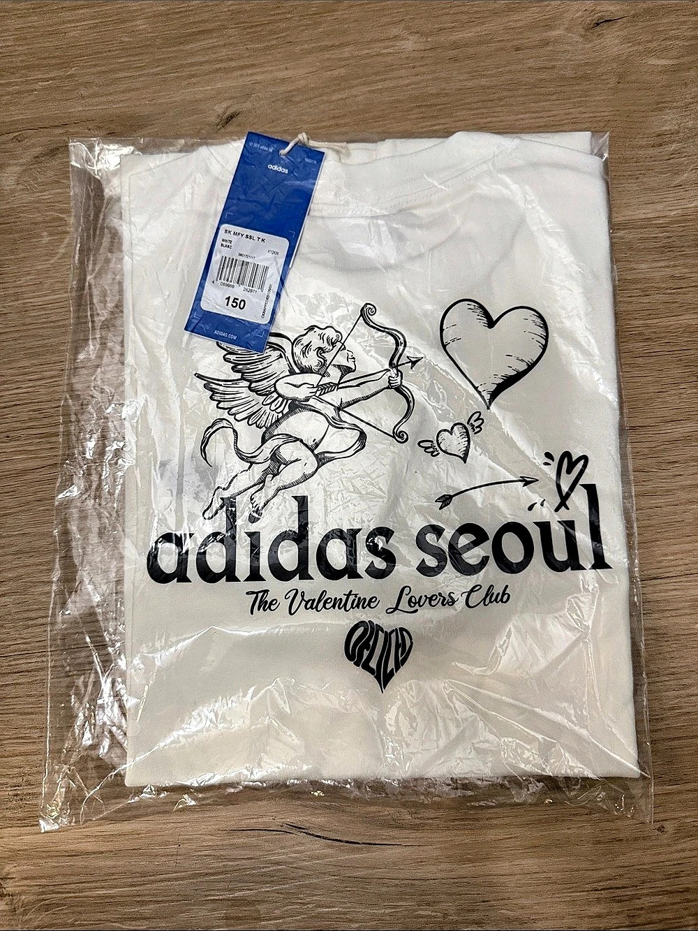 adidas Seoul The Valentine Lovers Club T-Shirt White & Black Medium